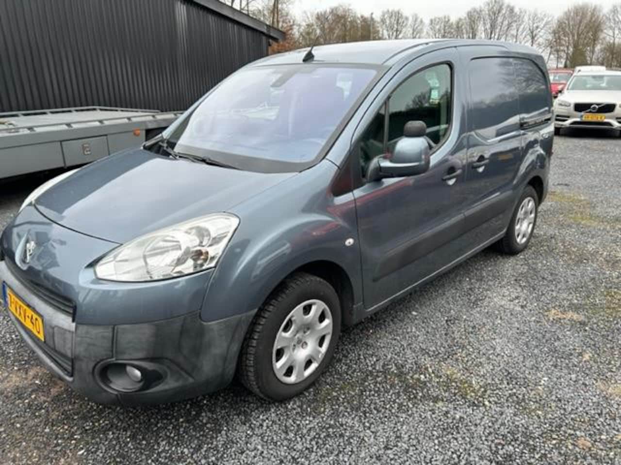 Peugeot Partner - 120 1.6 e-HDI L1 XT Profit + - AutoWereld.nl