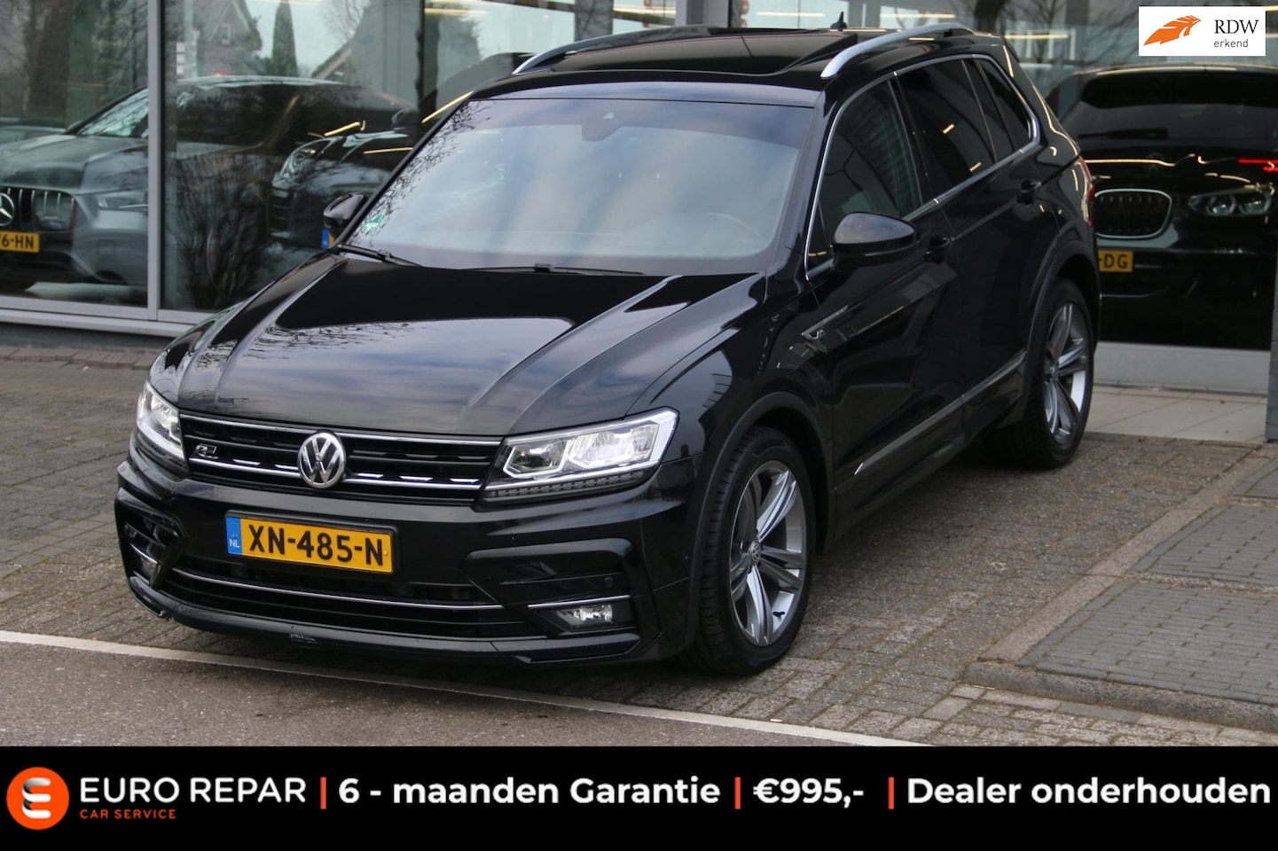 Volkswagen Tiguan - 1.5 TSI ACT R-LINE PANO-DAK NL-AUTO NAP! - AutoWereld.nl