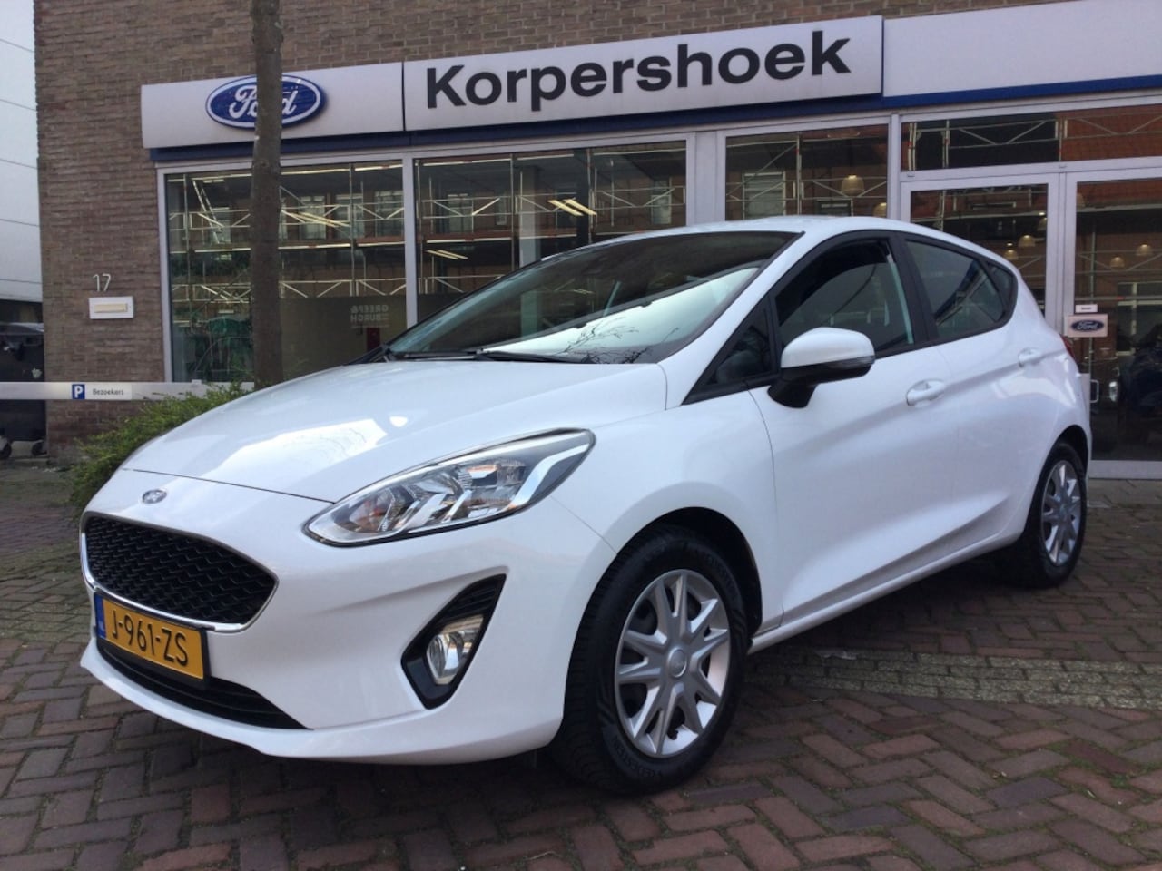 Ford Fiesta - 1.0 EcoB. Connected - AutoWereld.nl