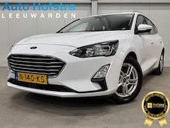 Ford Focus Wagon - 1.0 EcoBoost Hybrid Edition Business LED CAMERA TREKHAAK CARPLAY NAVI