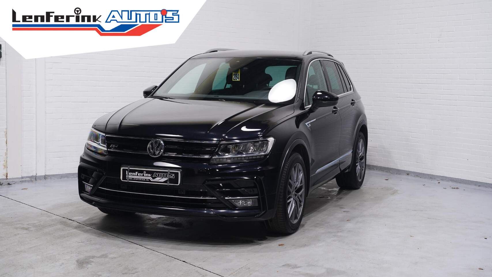Volkswagen Tiguan - 1.5 TSI Comfortline Business 1e eigenaar NAP R-Line 19-inch lmv digitale-cockpit PDC v+a D - AutoWereld.nl