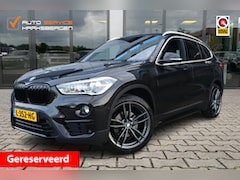 BMW X1 - sDrive18i High Executive | Pano | Camera | Trekhaak |