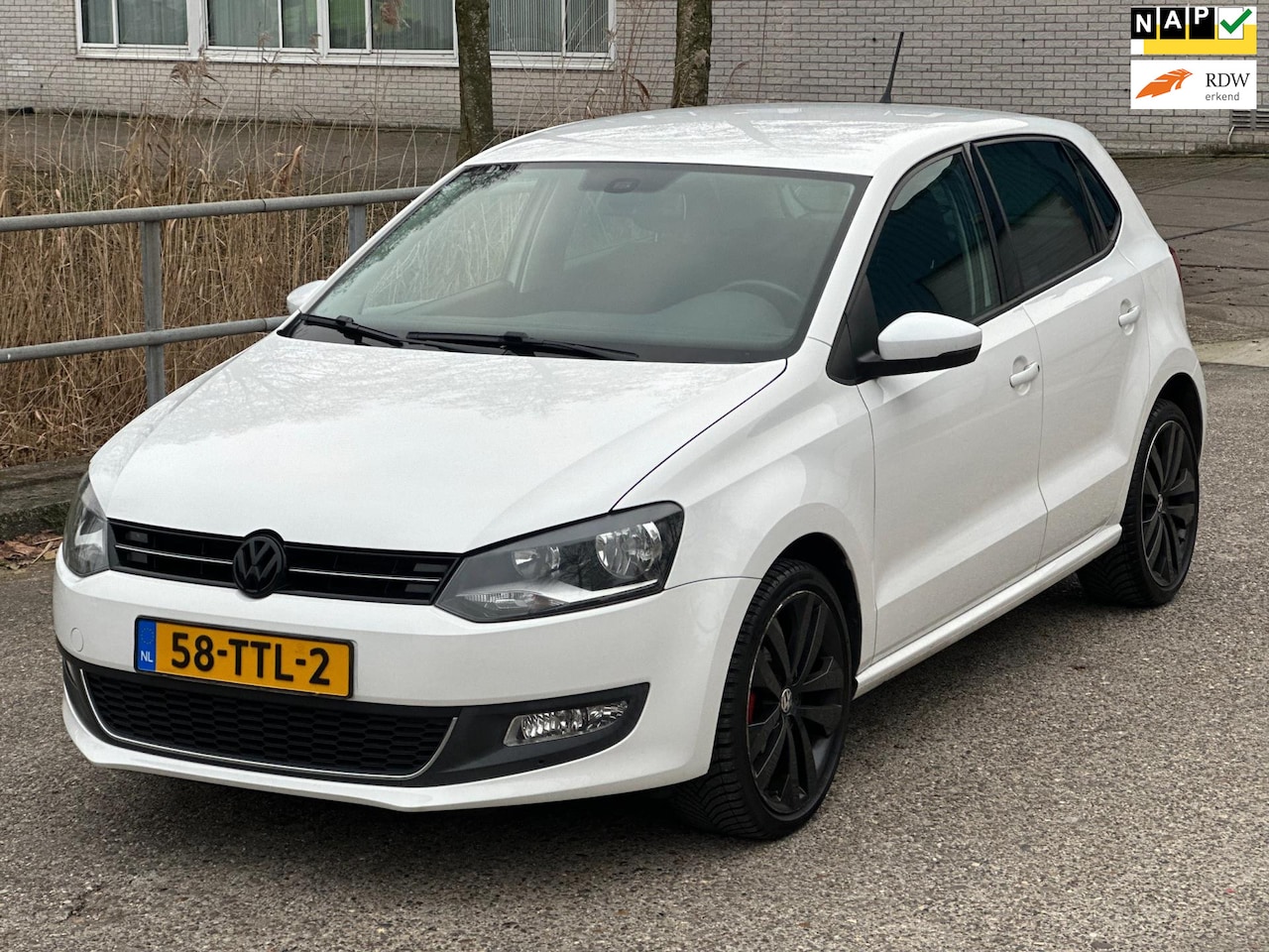 Volkswagen Polo - 1.2 TSI BlueMotion Highline!2012!LM.velgen!Camera! - AutoWereld.nl
