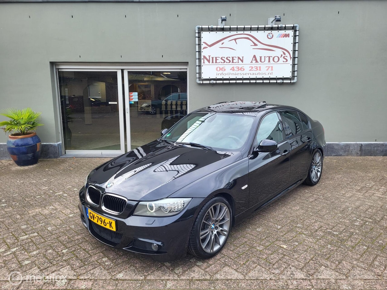 BMW 3-serie - E90 320i M-Sport Edition Schuifdak/Nwe Ketting - AutoWereld.nl