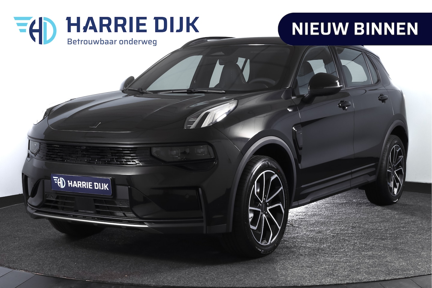 Lynk & Co 01 - 1.5 Core - Automaat | Dig. Cockpit | Adapt. Cruise | Stoelverw. | PDC | Camera | NAV + App - AutoWereld.nl