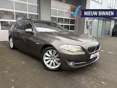 BMW 5-serie Touring - 528xi High Luxury / FULL OPTIONS/ HUD/ NACHTCAMERA