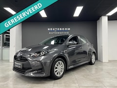 Toyota Yaris - 1.5 Hybrid | Carplay | Camera | Cruise | Lane |