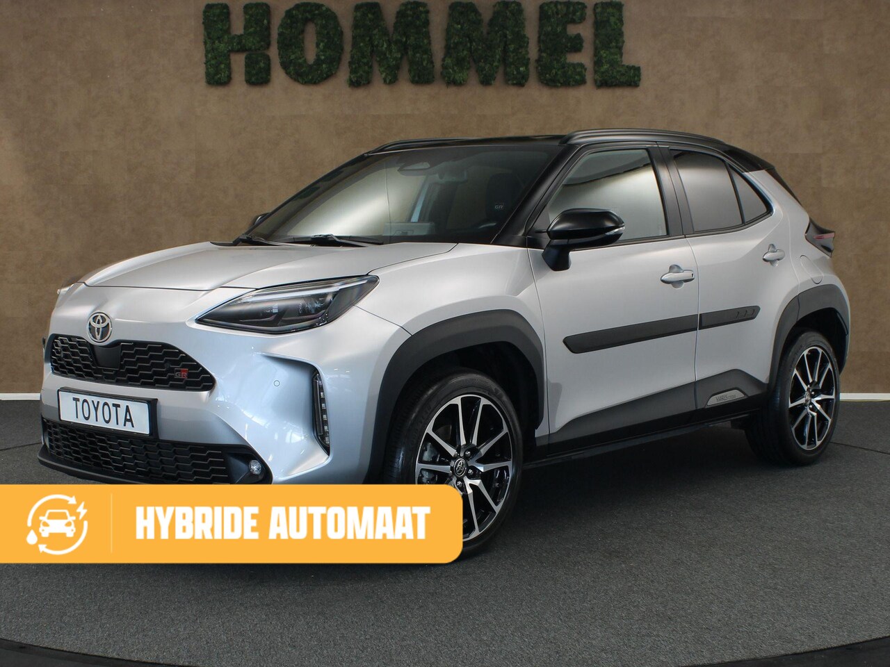 Toyota Yaris Cross - 1.5 Hybrid 130 GR Sport - ADAPTIEVE CRUISE CONTROL - STOELVERWARMING VOORSTOELEN - STUURWI - AutoWereld.nl