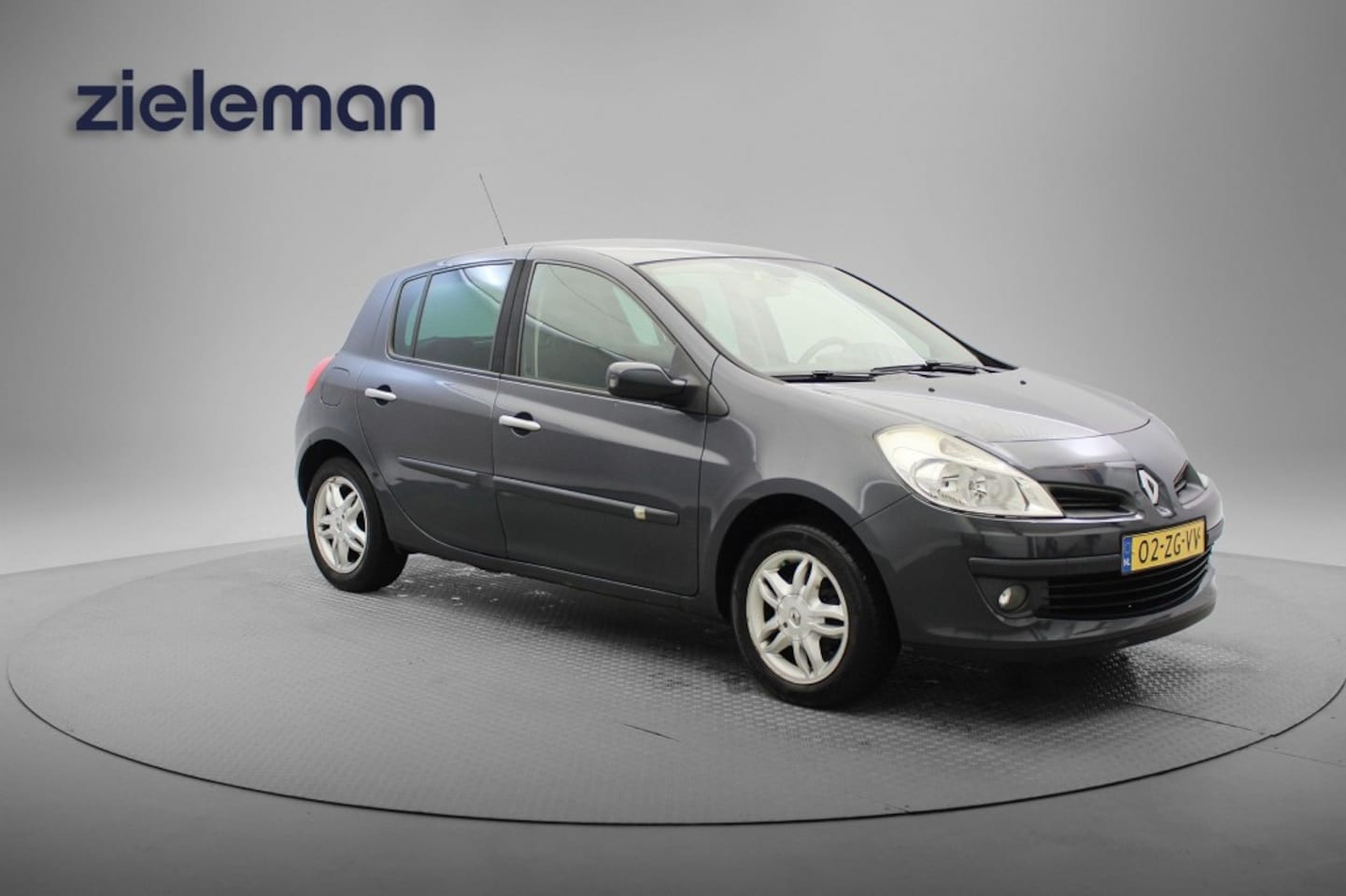 Renault Clio - 1.6 16V Dynamique S - Clima, Cruise, Half Leer, Lichtmetalen Velgen - AutoWereld.nl