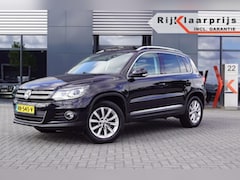 Volkswagen Tiguan - 14 TSI Sport en Style /Panodak / Leer / Navi / Trekhaak afnb. / Xenon