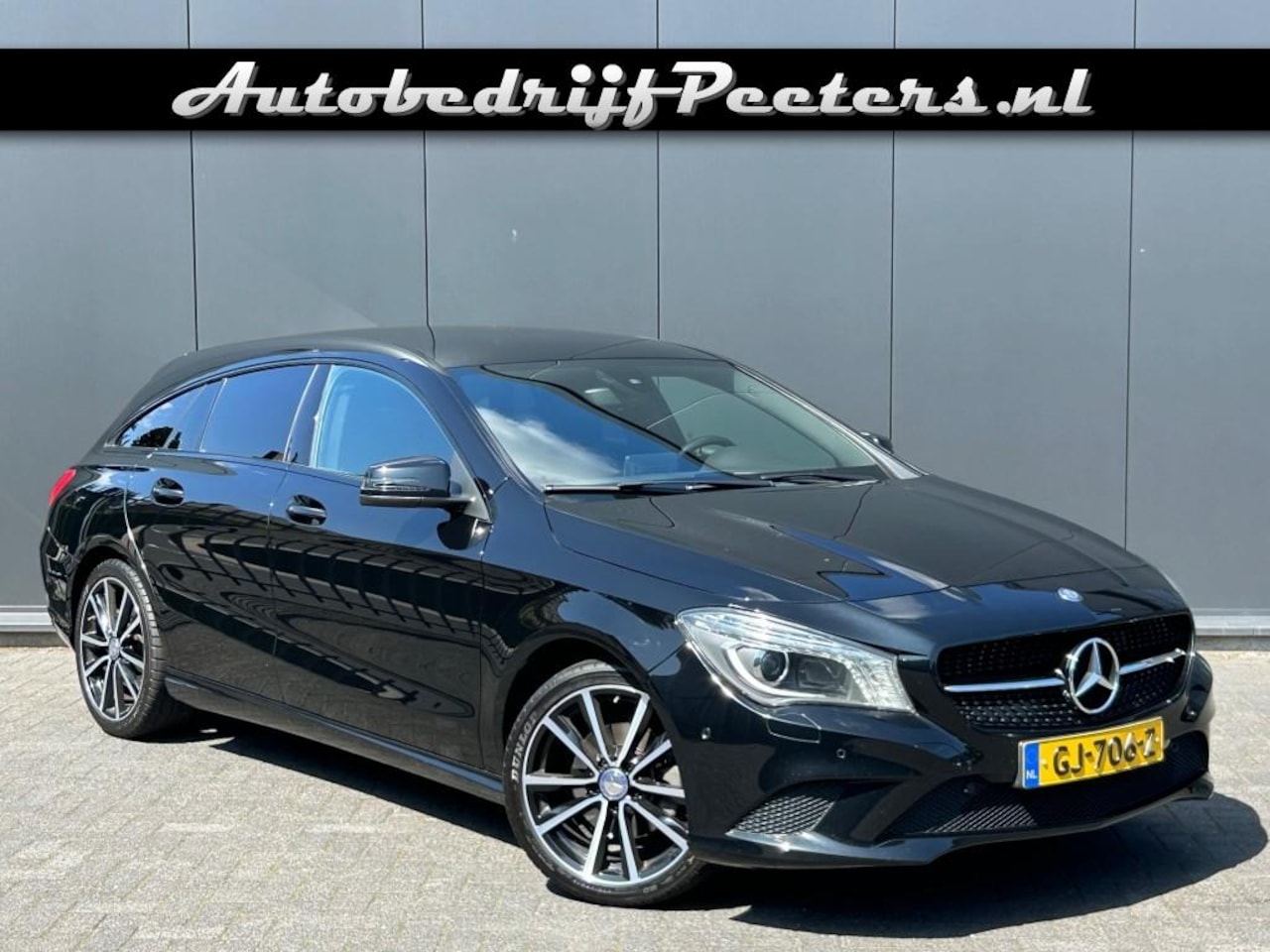 Mercedes-Benz CLA-Klasse - SB CLA 180 Aut7 Nightpakket Leder Navi Xenon Trekhaak Winterbanden - AutoWereld.nl