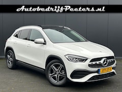 Mercedes-Benz GLA-Klasse - GLA 200 AMG Line Pano LED Leder Camera Sfeerlicht MBUX e.Trekhaak