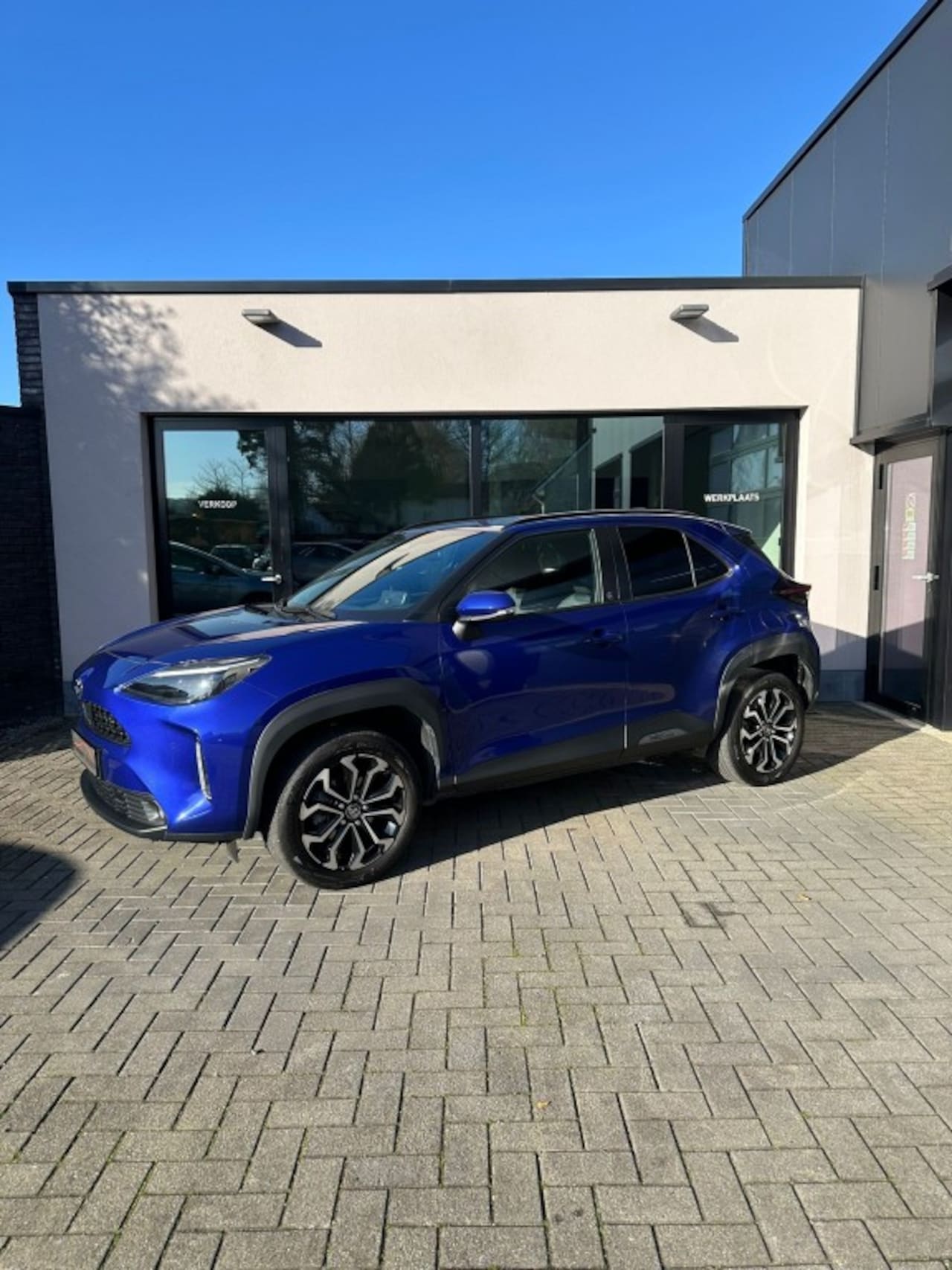 Toyota Yaris Cross - 1.5 Hybrid 130 Dynamic 1.5 HYBRID 130 Dynamic, Advertentie wordt klaar gemaakt - AutoWereld.nl