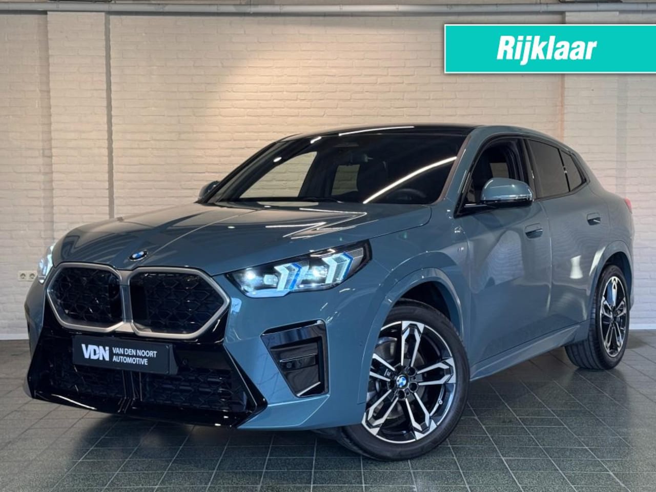 BMW X2 - sDrive20i M-Sport Pro Pano Alcantara Camera Keyless 19'' - AutoWereld.nl