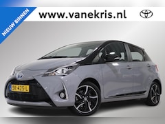 Toyota Yaris - 1.5 Hybrid Bi-Tone Plus, Cruise Control, Pano, Camera, LM Velgen, Bluetooth, Navi