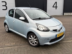 Toyota Aygo - 1.0-12V +AIRCO / 5-DEURS / inruilkoopje