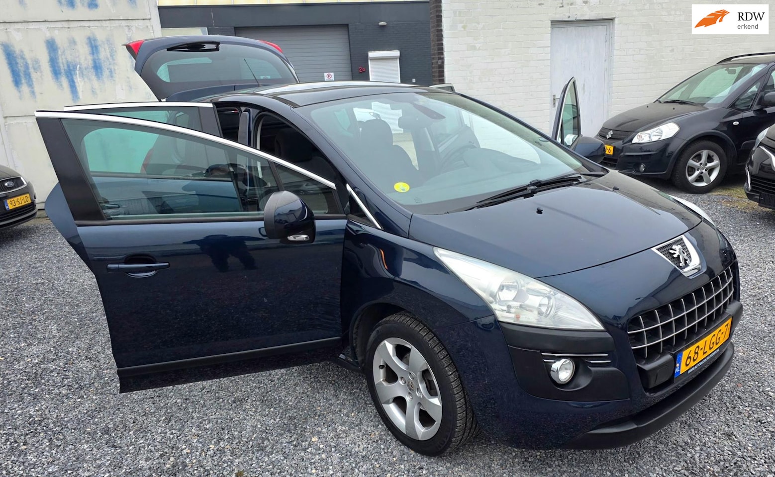 Peugeot 3008 - 1.6 VTi Première Hoge instap zeer netjes - AutoWereld.nl