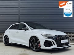 Audi RS3 - Sportback 2.5 TFSI Quattro Incl BTW, PANO, Elektr. Stoelen, Massage