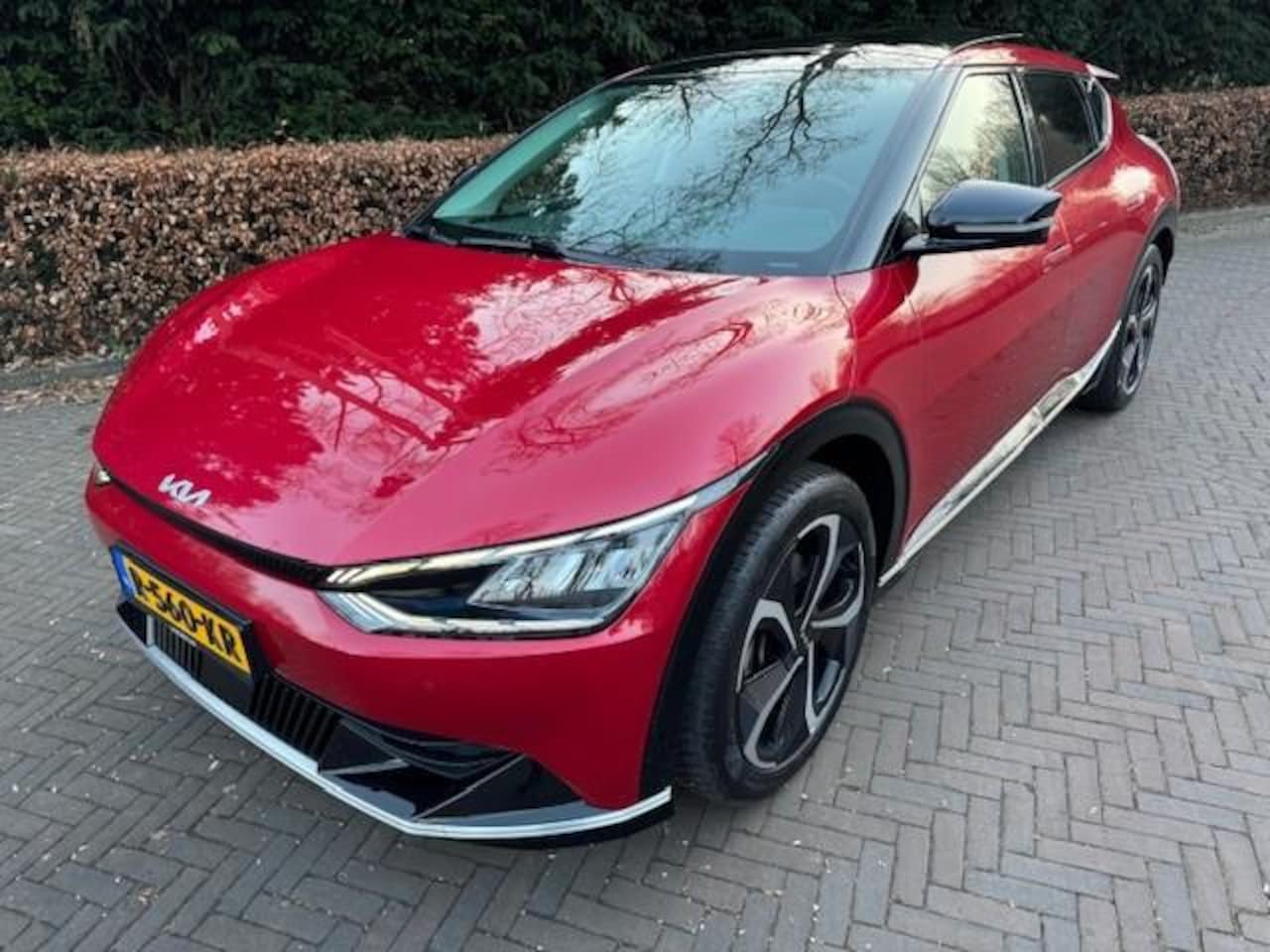 Kia EV6 - Plus Advanced 77.4KWH SOH 100%/Thaak/Pano/Leer/ACarplay/Navi/Fabrieksgarantie - AutoWereld.nl