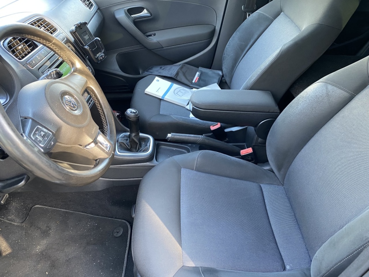 Volkswagen Polo - 1.2 TSI Highline 5DRS | PANO | XENON | LED | CRUISE | PDC | AIRC - AutoWereld.nl