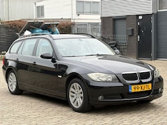 BMW 3-serie Touring - 318i Business Line