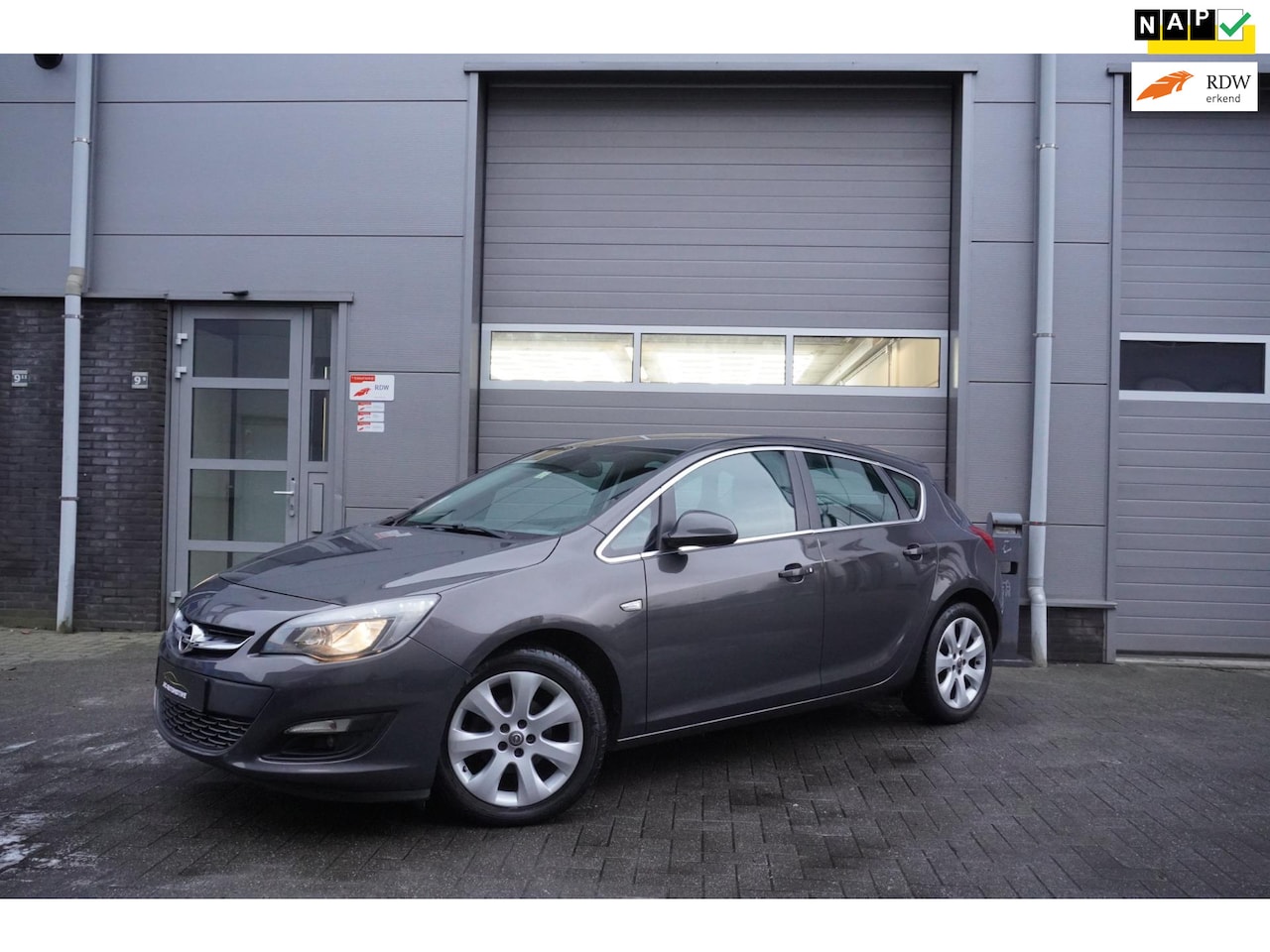 Opel Astra - 1.4 Turbo Blitz 1.4 Turbo Blitz - AutoWereld.nl