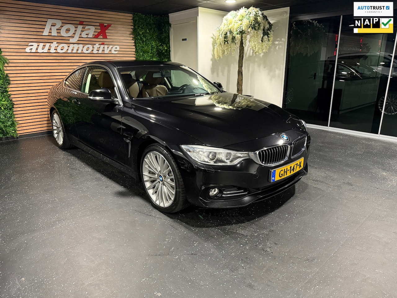 BMW 4-serie Coupé - 420i Business H&K - LEDER - XENON LED - KEURIG ONDERHOUDEN. - AutoWereld.nl