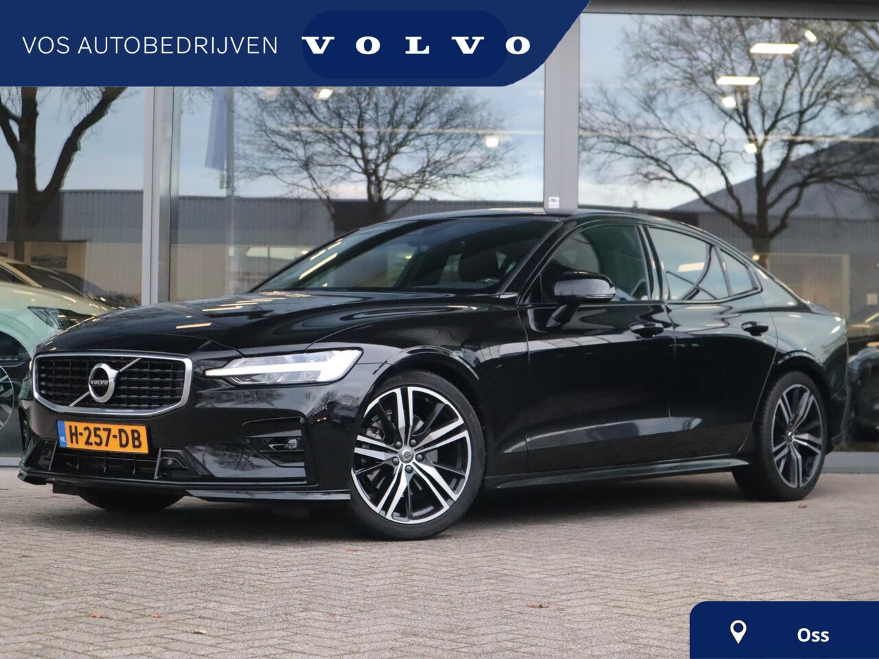Volvo S60 - 2.0 T4 R-Design | Polestar | Trekhaak | Exterieur pakket | Vos geleverd & onderhouden - AutoWereld.nl
