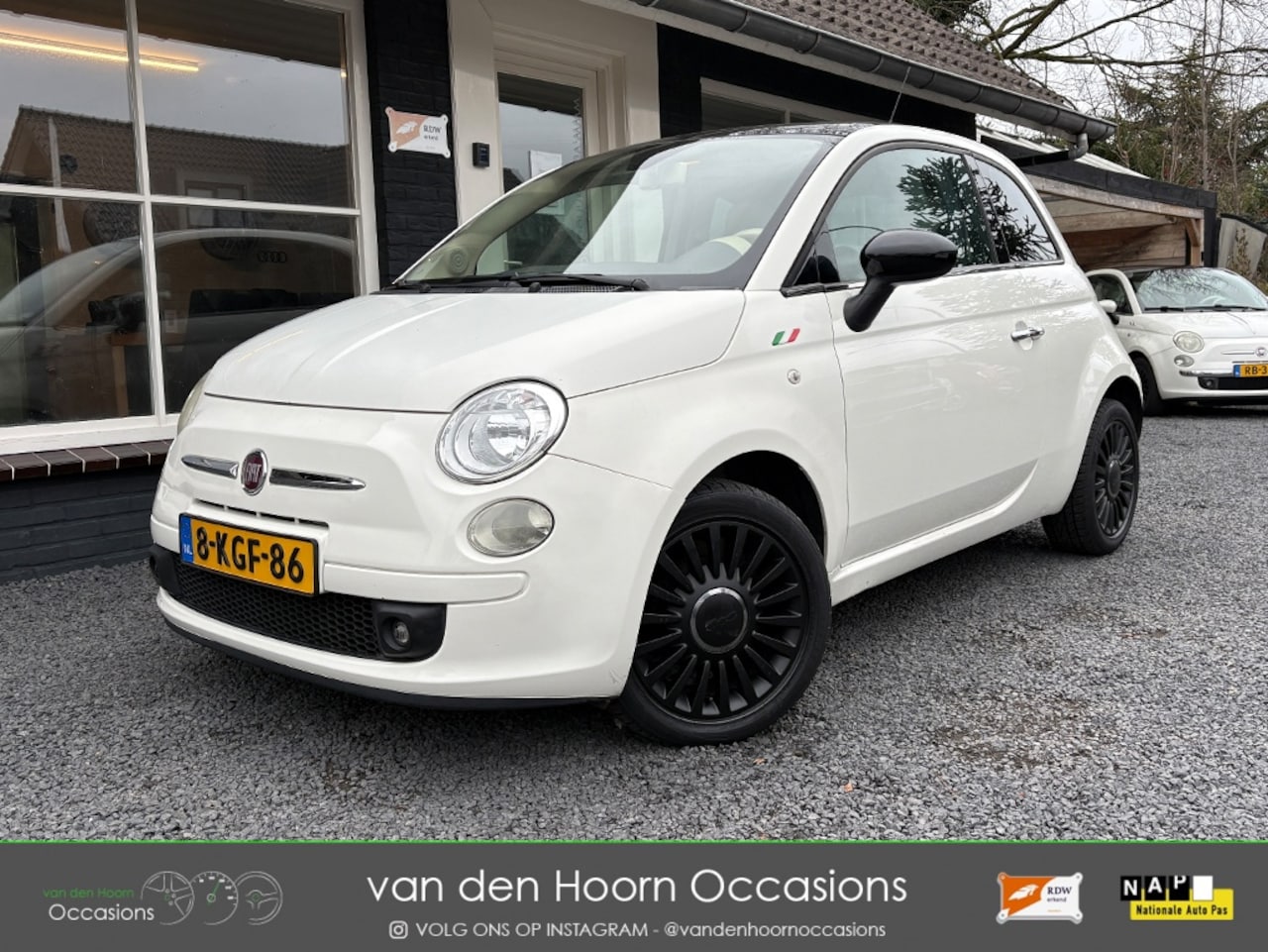 Fiat 500 - 1.2 PANODAK | CARPLAY | APK NOV | AIRCO | EL RAMEN - AutoWereld.nl