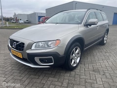 Volvo XC70 - 2.4 D5 | Adaptive | Dealer onderhouden | Leder |
