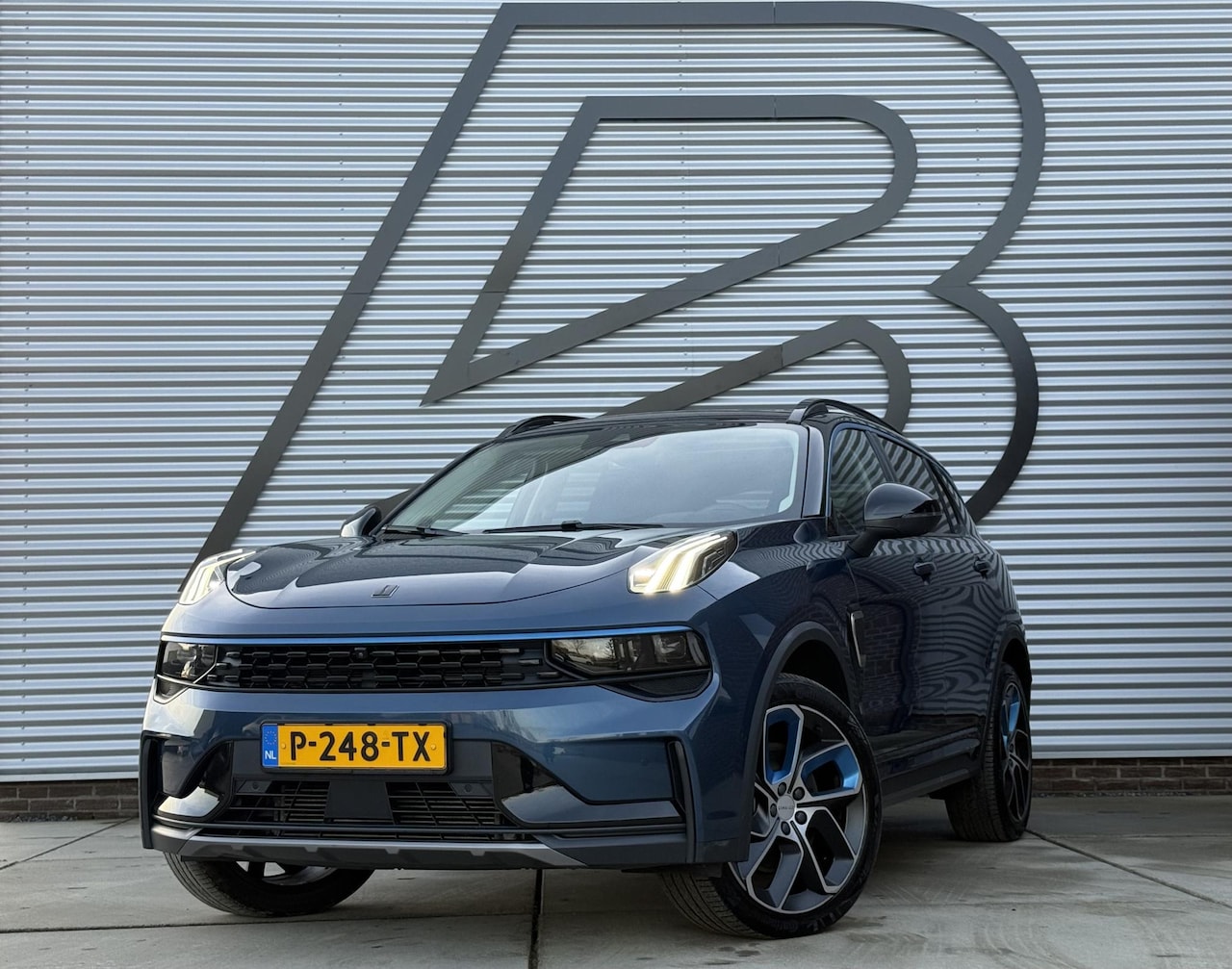 Lynk & Co 01 - 1.5 1e Eigenaar,Navi,Pano,Camera,Clima,Cruise,PDC,N.A.P,APK tot 06-2026 - AutoWereld.nl