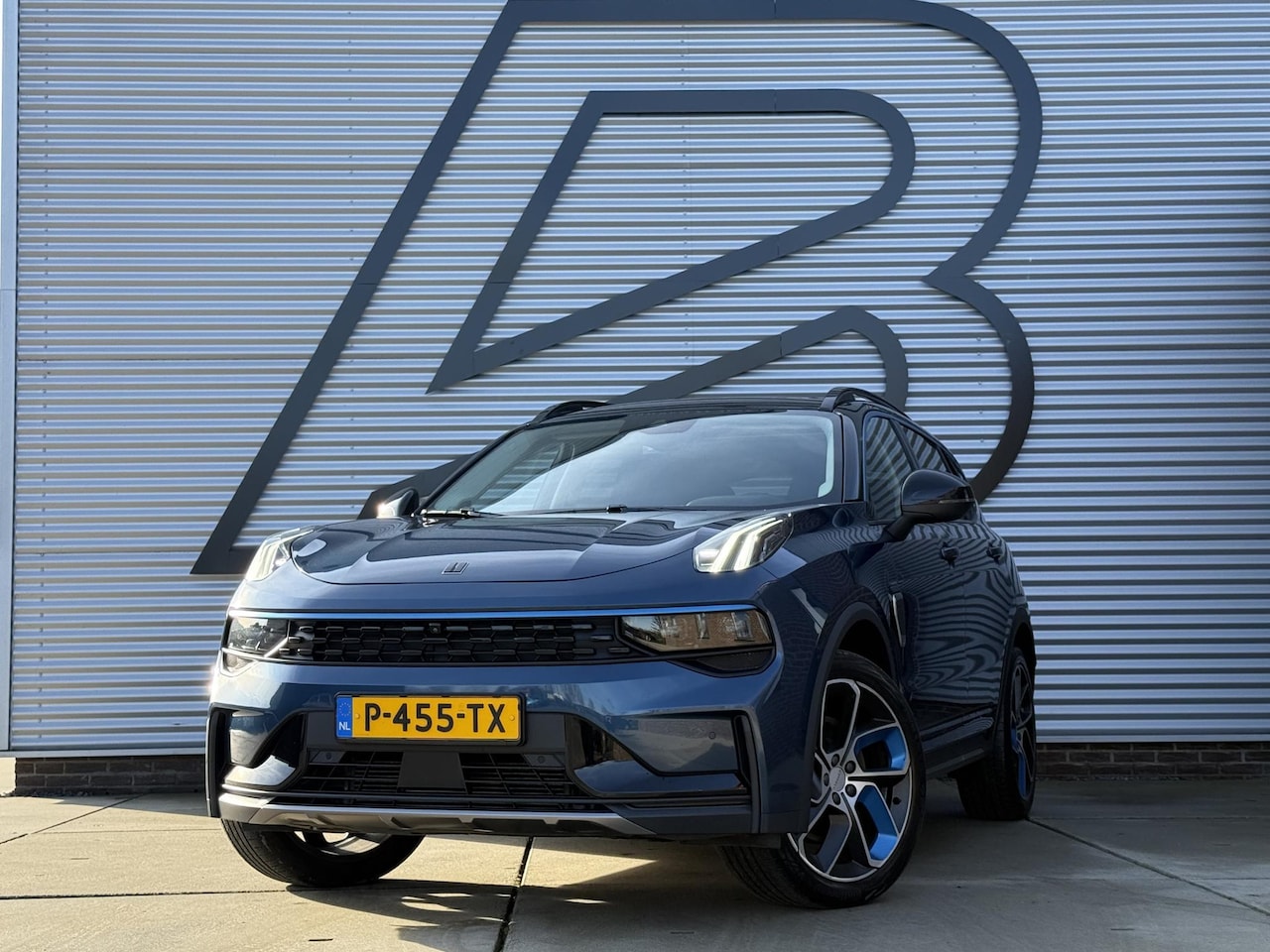 Lynk & Co 01 - 1.5 1e Eigenaar,Navi,Pano,Camera,Clima,Cruise,PDC,N.A.P,APK tot 06-2026 - AutoWereld.nl