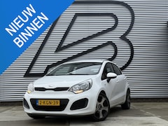 Kia Rio - 1.2 CVVT Comfort Pack 2e Eigenaar, Navi, Airco, Trekhaak, Bluetooth, N.A.P, APK tot 06-202