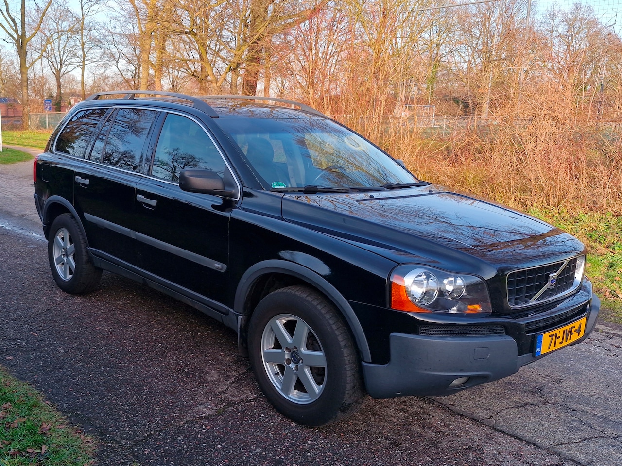 Volvo XC90 - 2.5 T Elan XC90 2.5T uit 2004, US import, voorwielaandrijving! - AutoWereld.nl