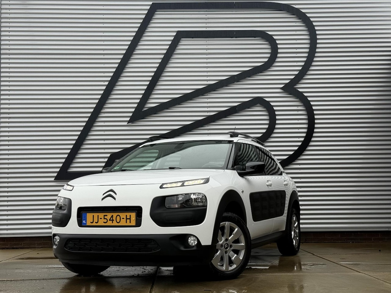 Citroën C4 Cactus - 1.2 PureTech Business Navi,Clima,Camera,Cruise,Trekhaak,PDC,Bluetooth,D-riem v.v. in 2023, - AutoWereld.nl