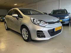 Kia Rio - 1.2 CVVT ComfortLine facelift zeer nette auto