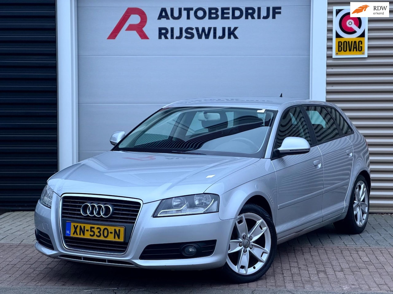 Audi A3 Sportback - 1.8 TFSI Attraction Business Edition 1.8 TFSI Attraction Business Edition - AutoWereld.nl