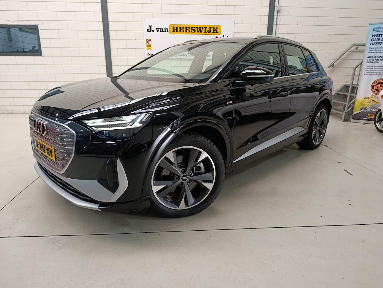 Audi Q4 e-tron - 55 quattro S Edition 82 kWh Airconditioning (automatisch) | Audiosysteem | Adaptive cruise - AutoWereld.nl