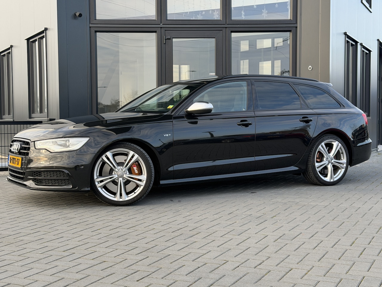 Audi S6 - Avant 4.0 TFSI Pro Line Plus Pano | Nieuw | Super onderhouden | 600 pk! - AutoWereld.nl