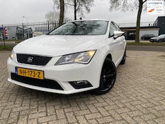 SEAT Leon - 1.2 TSI Style Cruise Pdc Stoelverw Ecc
