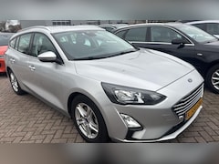 Ford Focus Wagon - 1.0 EcoBoost Hybrid Trend Edition Business | Airco | Navigatie | Lm Velgen | Trekhaak | In