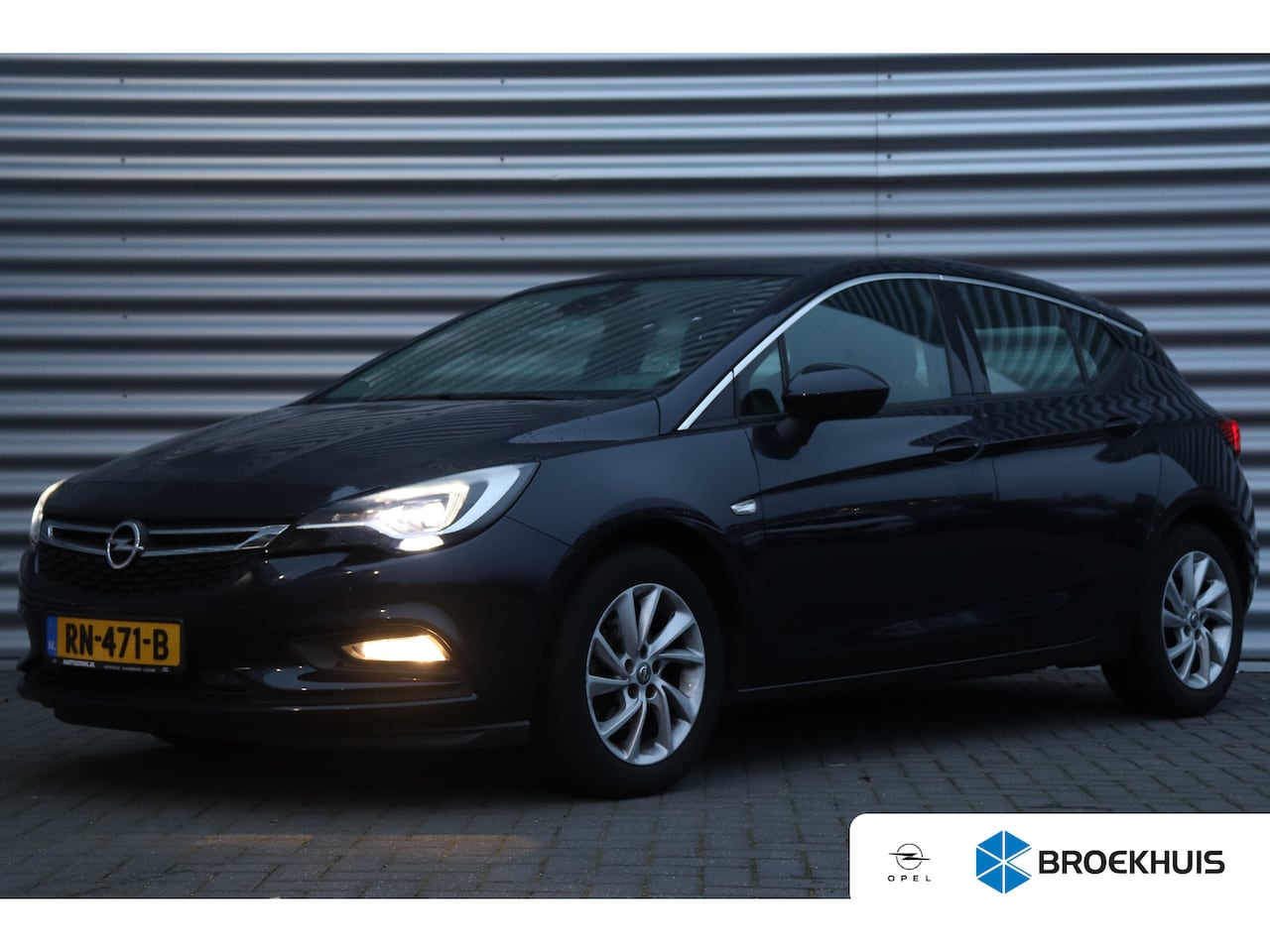 Opel Astra - 1.4 TURBO 150PK INNOVATION+ AUTOMAAT / NAVI / LEDER / CLIMA / FULL-LED / PDC / AGR / 16" L - AutoWereld.nl