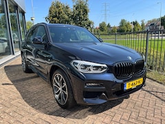 BMW X3 - xDrive30e High Executive PANO | M paket | Stoelventilatie | HUD