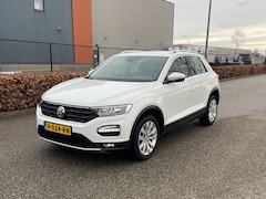 Volkswagen T-Roc - 1.5 TSI Style Business