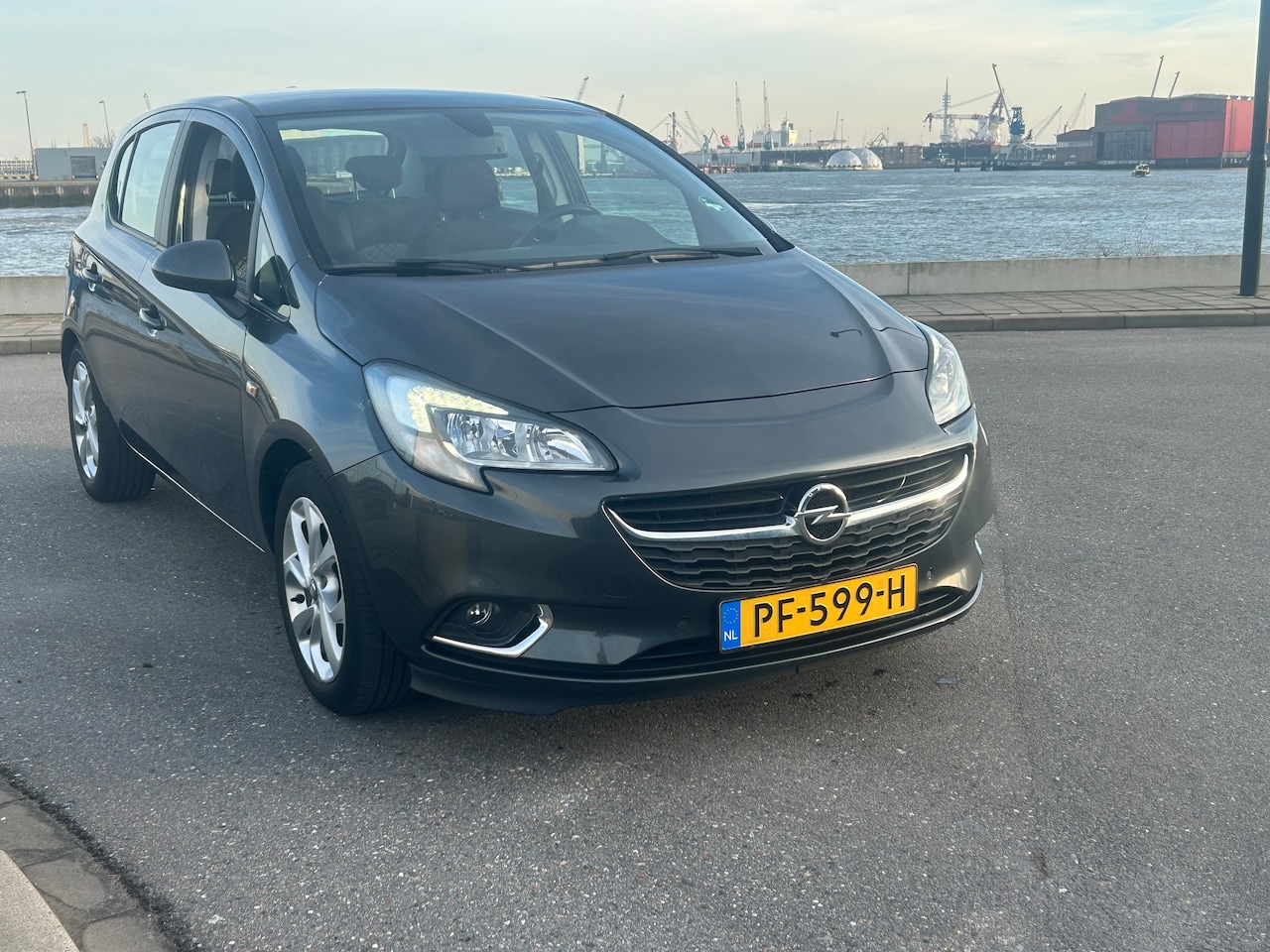 Opel Corsa - 1.0 Turbo Online Edition CAMERA PDC LED CARPLAY - AutoWereld.nl