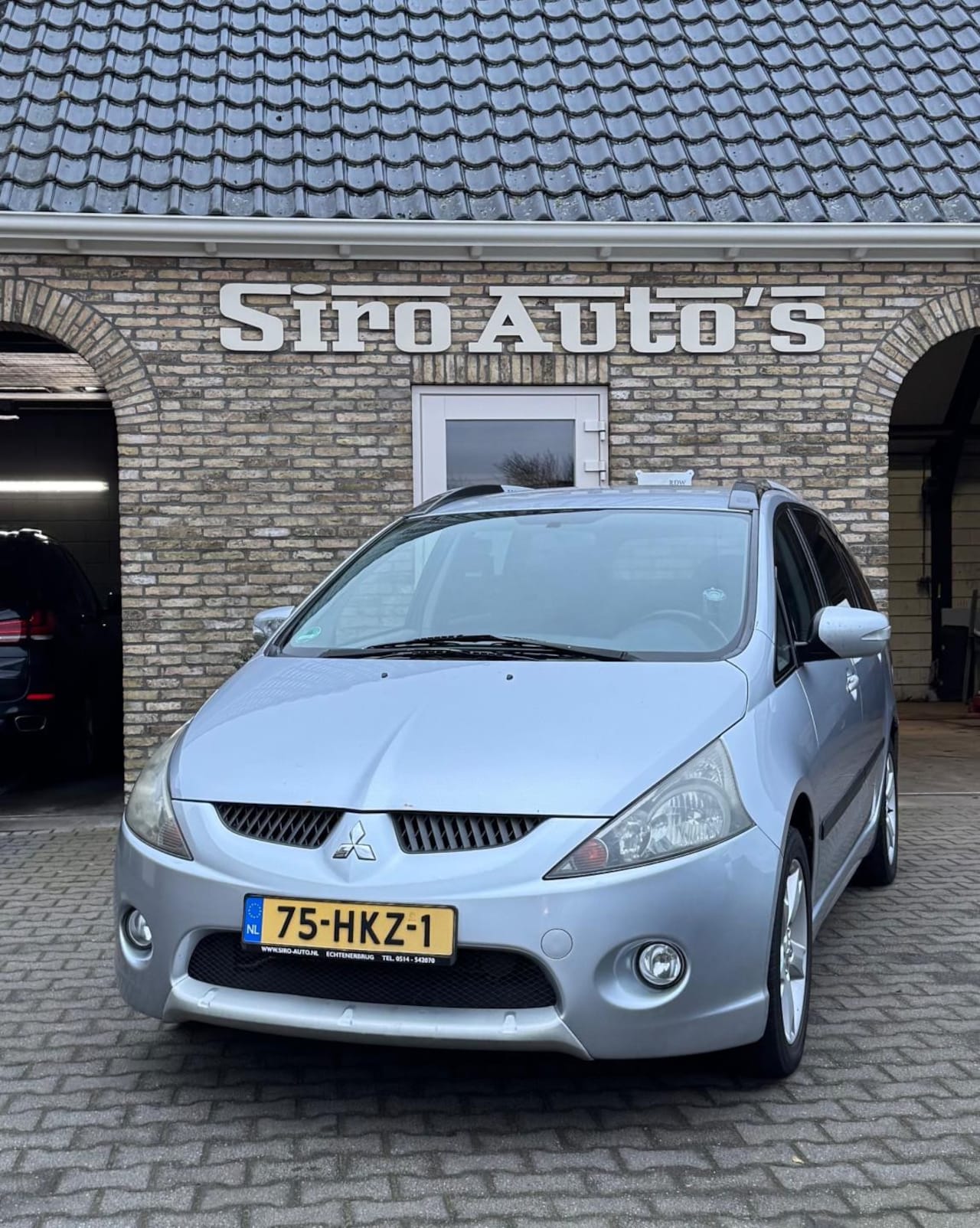 Mitsubishi Grandis - 2.4-16V InSport 7 persoons - AutoWereld.nl