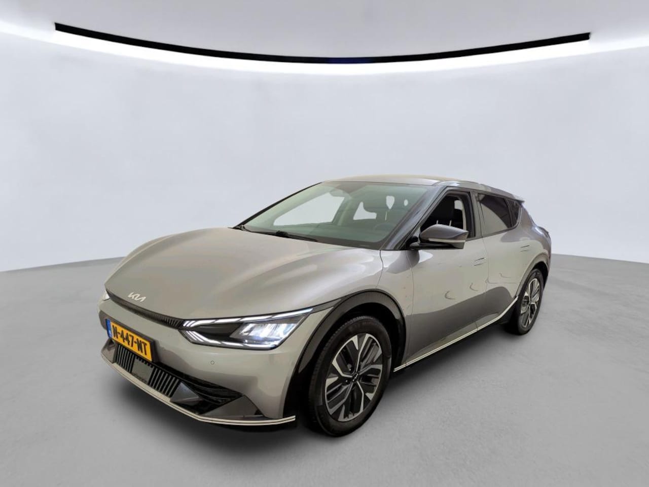 Kia EV6 - PLUS 77.4KWH TREKHAAK/LEER/LED ACARPLAY/NAVI - AutoWereld.nl