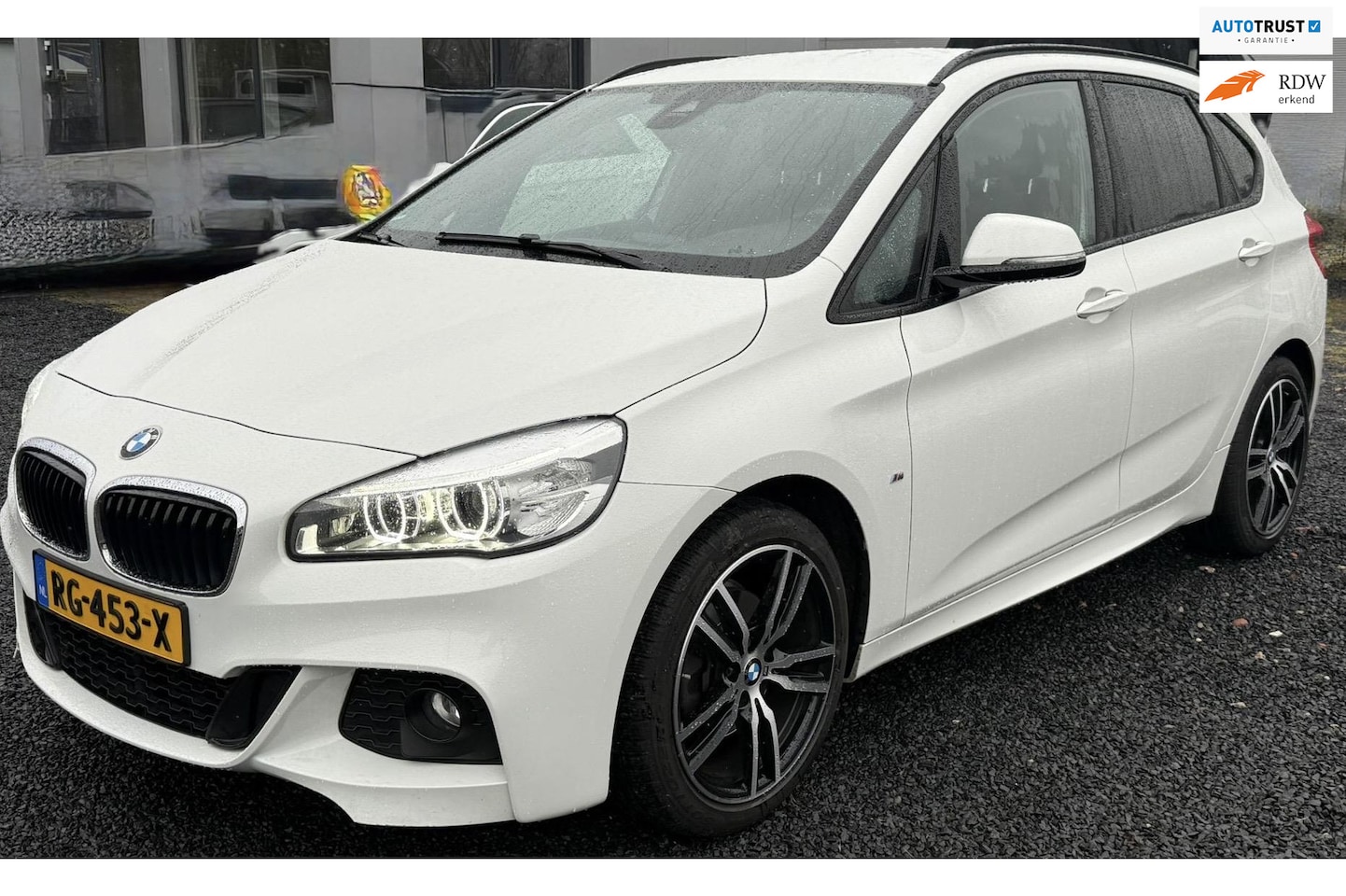 BMW 2-serie Active Tourer - 218i M-Sport | Automaat | Sportstoelen | Trekhaak | Origineel NL - AutoWereld.nl