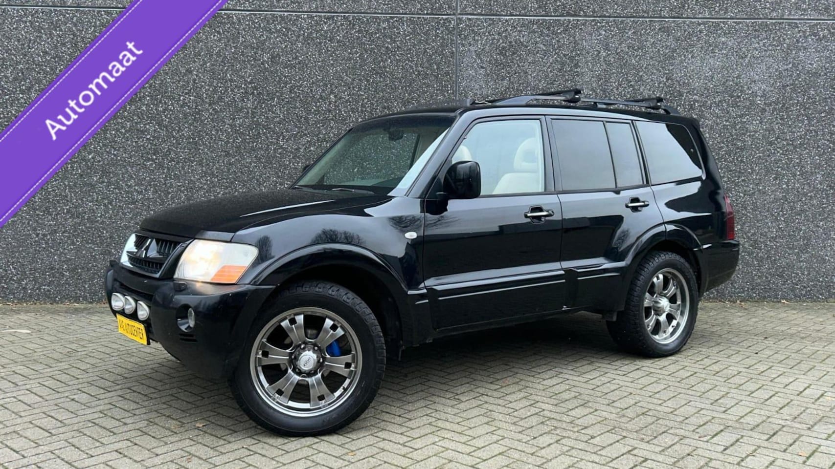 Mitsubishi Pajero - 3.5 V6 7 Pers/1e Eig/Leer/Pano/203 PK/Vol - AutoWereld.nl