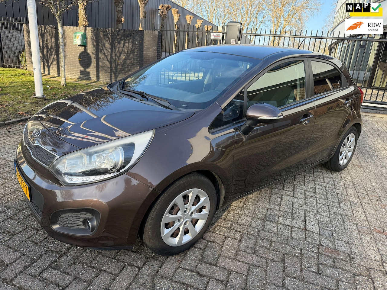 Kia Rio - 1.2 CVVT Super Pack 1.2 CVVT Super Pack - AutoWereld.nl